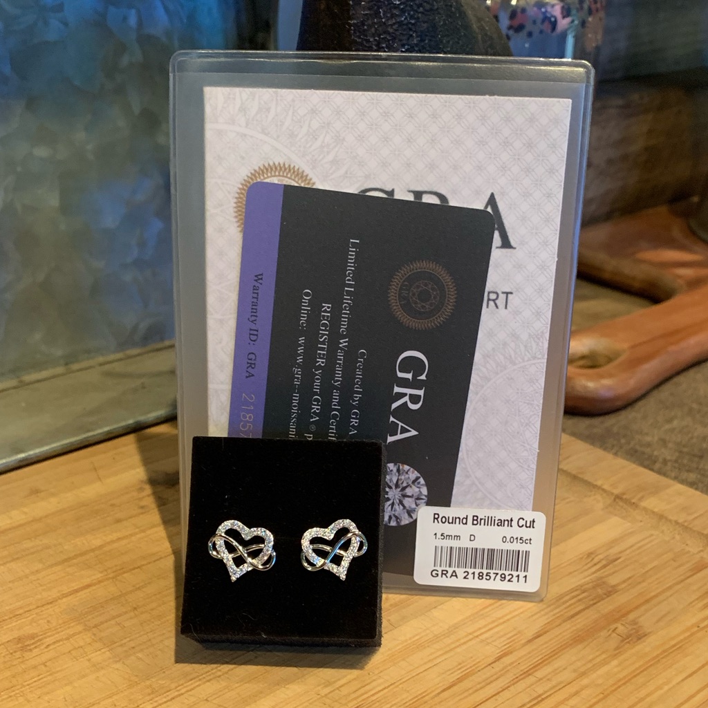 Silver Heart Knot Stud Earrings With Round Brilliant Cut Accent